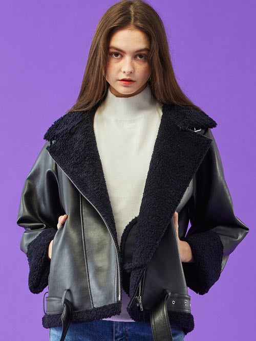 WOMEN Oversized Mustang Fleece Jacket All Black