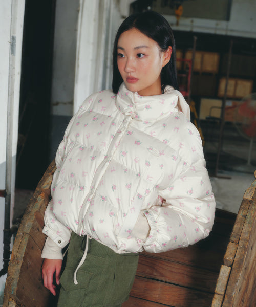 FLOWER PRINT CROPPED DOWN JACKET CREAM BQ4NZ003