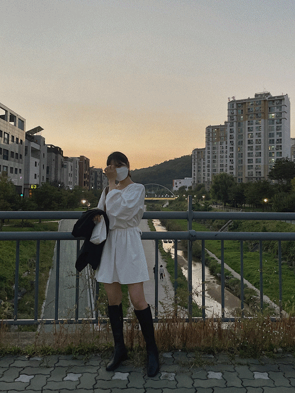 Mood Inslee Wendy Shirring Midi Dress - 3 colors