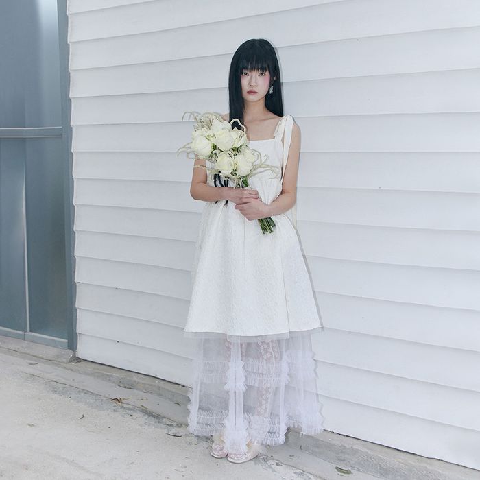 Rose Jacquard Volume Dress (cream)