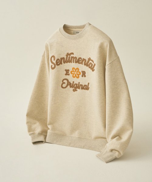 Clover Embroidered Sweatshirt_Oatmeal
