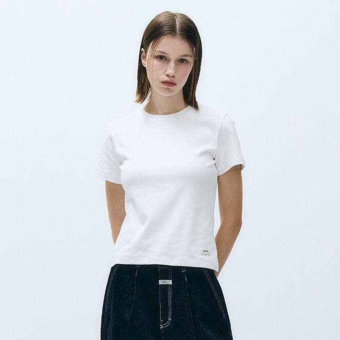 W BASIC TEE white