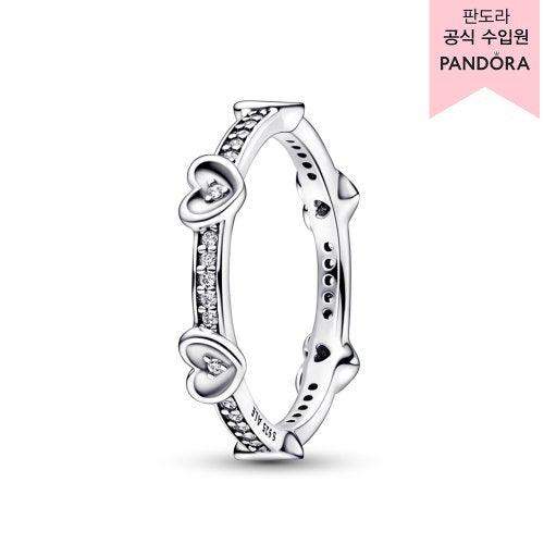 Radiant Sparkling Heart Ring_192496C01