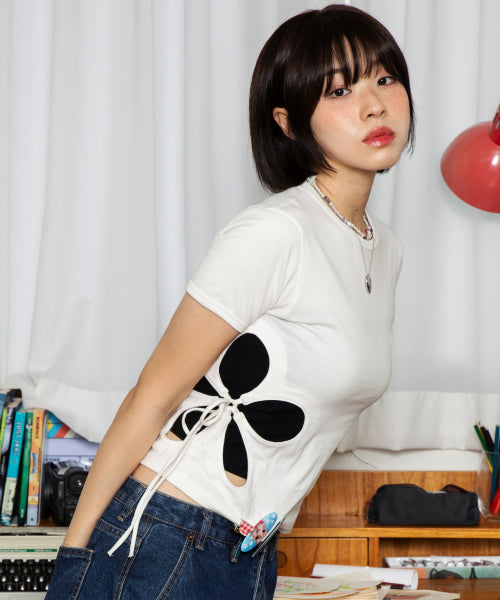 WXT006 フラワーホール 半袖Tシャツ（ホワイト）
