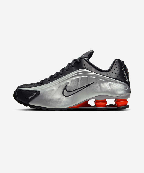 Sharks R4 M - Metallic Silver: Black: Picante Red: Metallic Silver / HQ1988-002