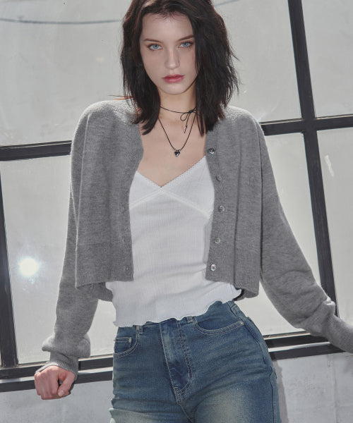 LEATHERY Line Cable Knit Crop Cardigan [GREY] - Size & Reviews | MUSINSA