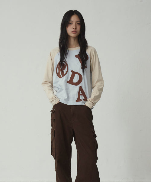 PRENDA PRDA BIG PATCH RAGLAN LONG SLEEVE ANGEL FALLS - Size & Reviews | MUSINSA