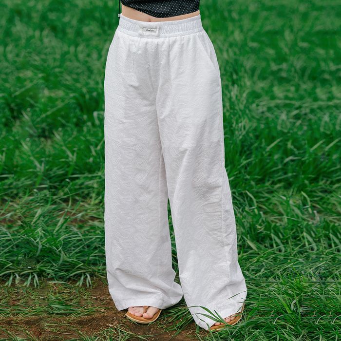 PAISLEY LACE PANTS, WHITE
