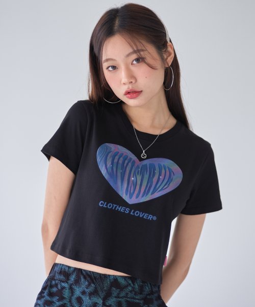 LVG ハート クロップ Tシャツ (ブラック)