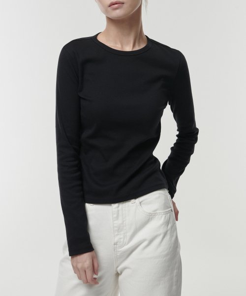 Women's Slim Crew Neck Long Sleeve T-Shirt [Black]