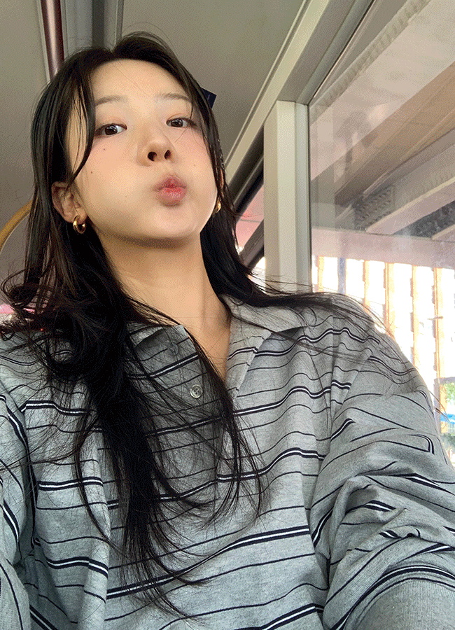 유이니 Ivy stripe collar tee (2color)