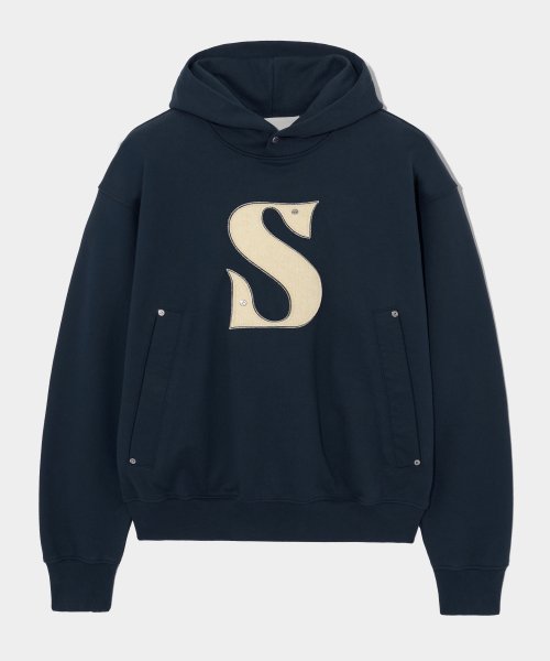 Rivet Appliqu챕 Pocket Logo Hoodie Classic Navy