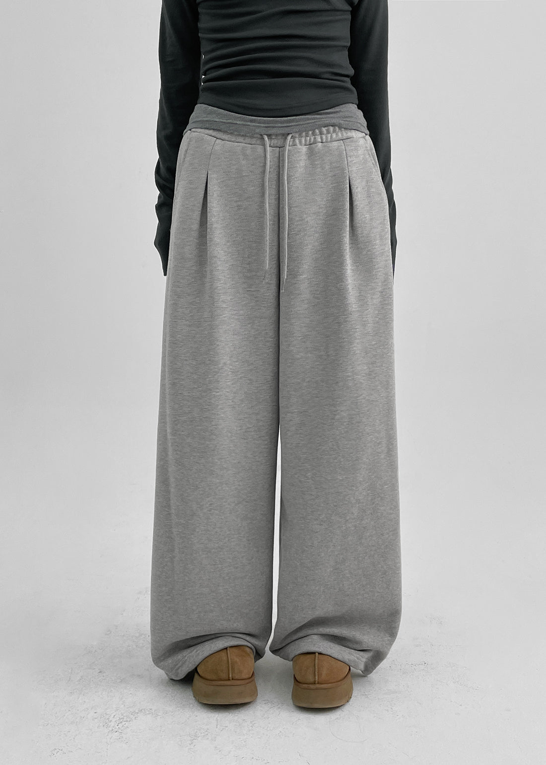 Black Up [9,000 Units Sold] [MADE] Dickden Oversized Fit Banded Waist Pants