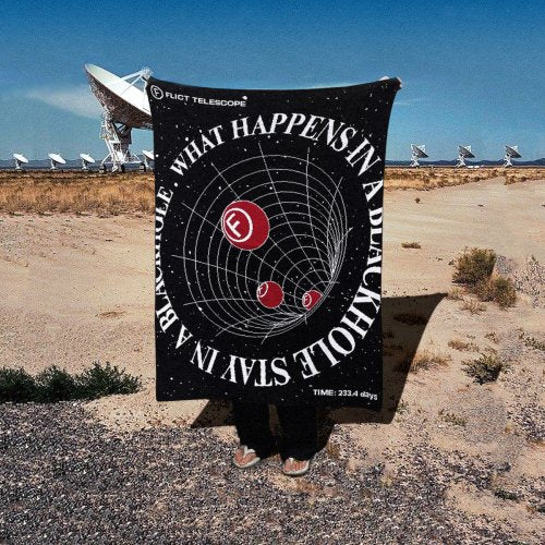 Black Hole Knit Blanket 100*150(cm)