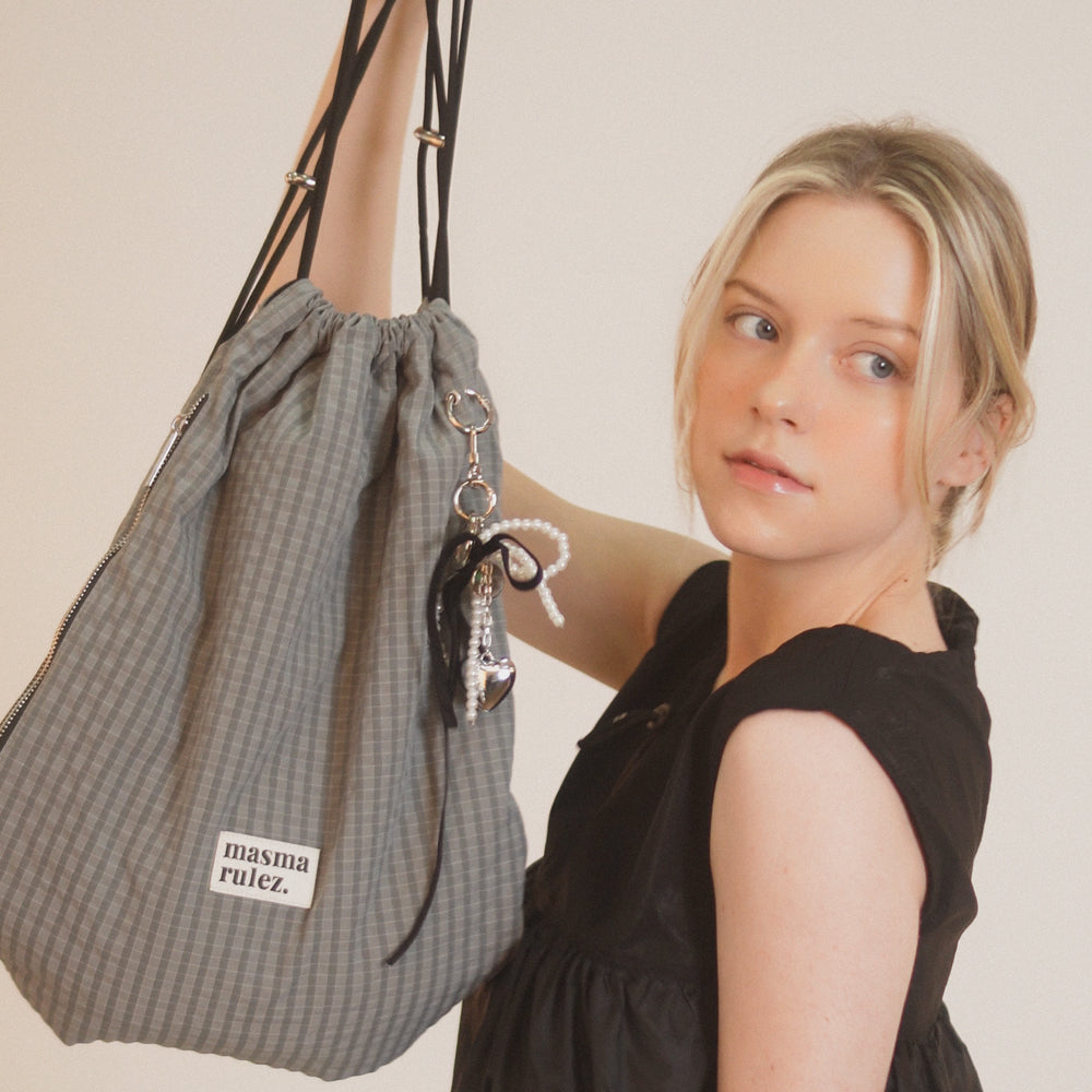 Masmarulz [✨giving multi-pouch] Gymsack string bag_plaid check gray