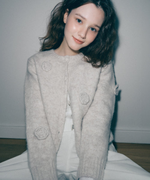 VINTAGE FLOWER HANDMADE KNIT CARDIGAN OATMEAL