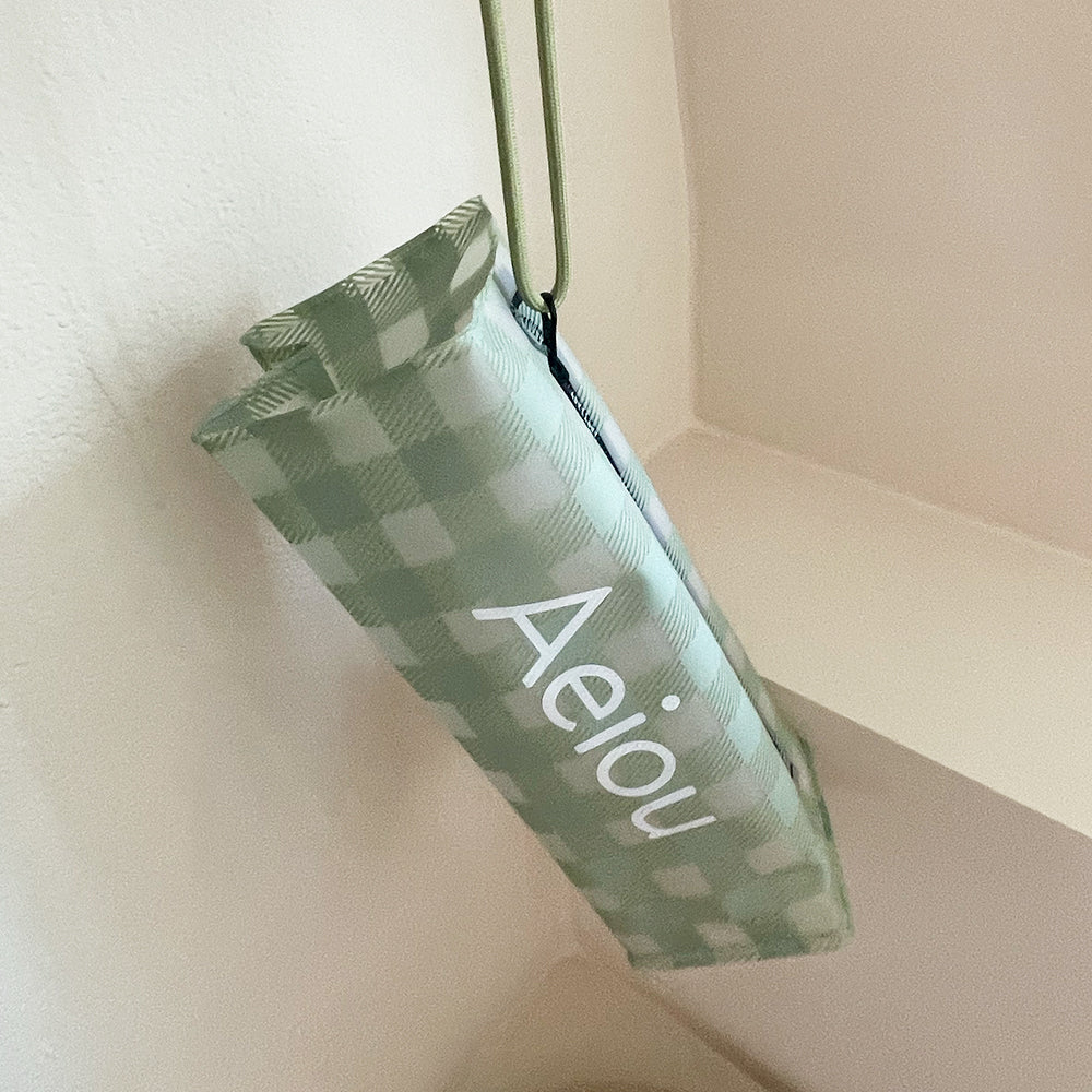 Aeiou TPU Pouch for Travelers Check Olive