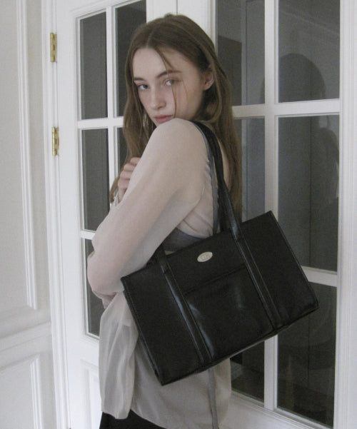 Carry shoulder bag / Black
