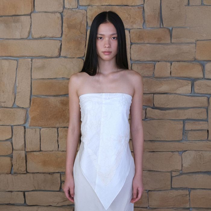 Flow Line Rhombus Scarf Top