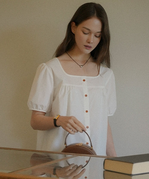 Square neck shirring blouse_Off white