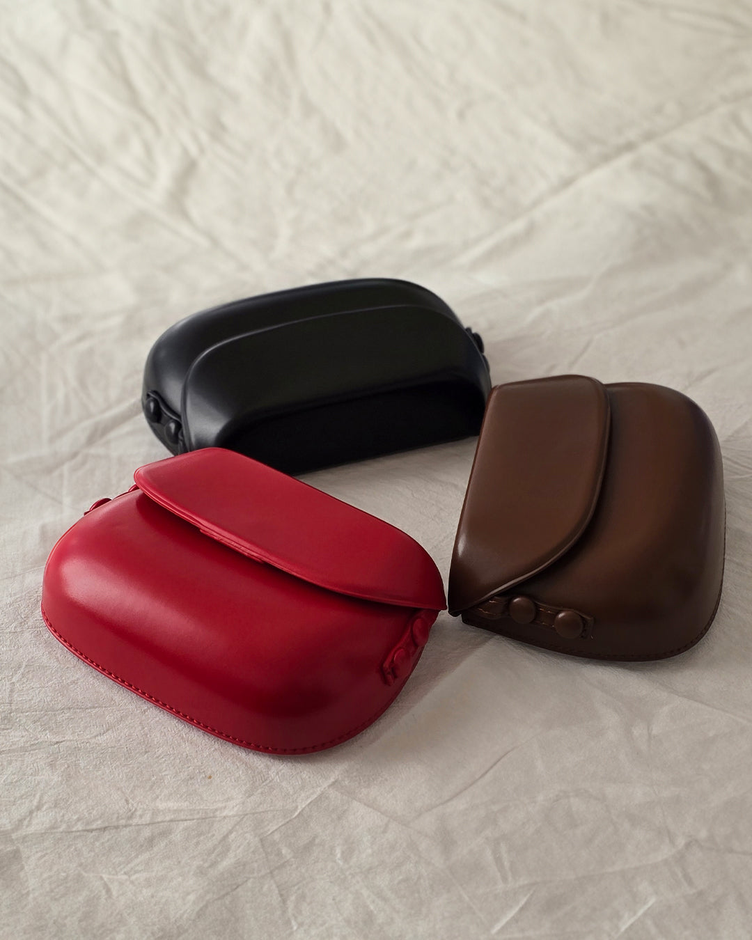 Radish Maroon Bag (3 colors)