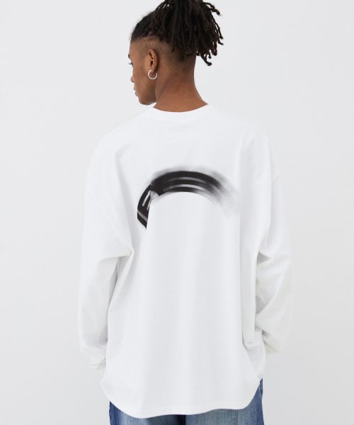 OVER MOTION LOGO LONG SLEEVE T-SHIRT White