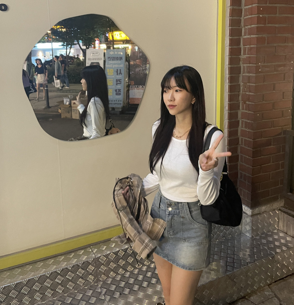 Eun-ring [4+1/Long-sleeved version] At school and in everyday life! Life fit tight U-neck plain long-sleeved shirt