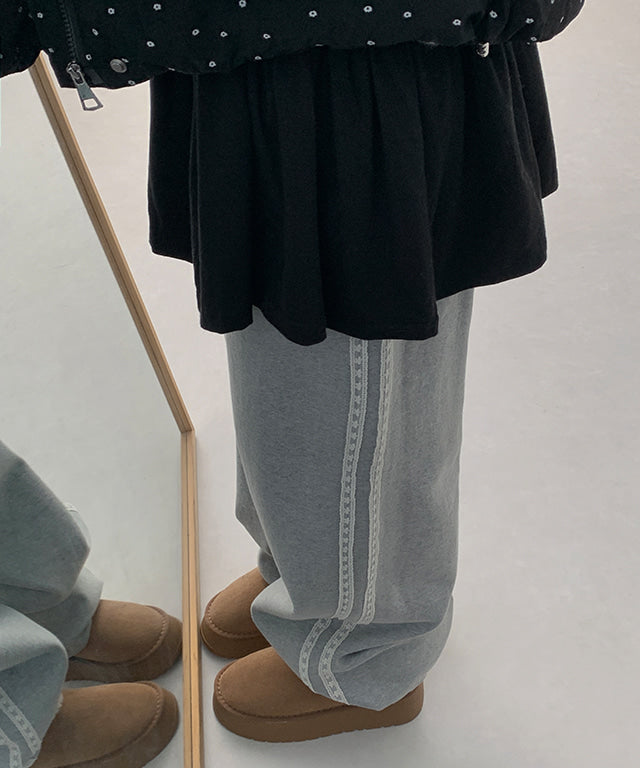 Daily JU Haven Lace Track Fleece Jogger Pants