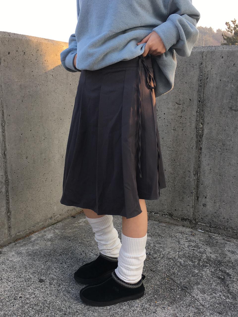 Olivier's J-Unbalanced Wrap Skirt (2 colors)