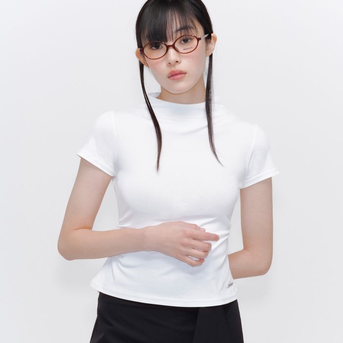 Mock neck pintuck sleeves WHITE