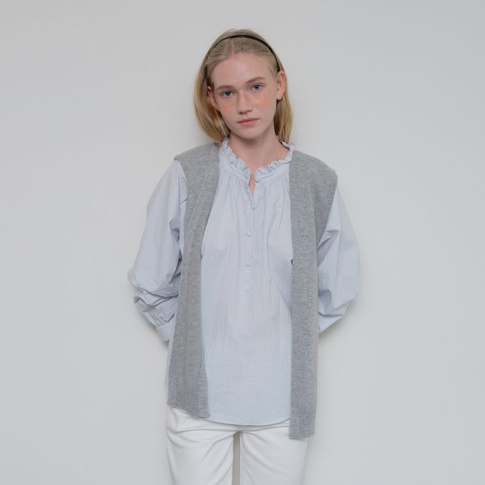 Shirring Flared Blouse_Sky
