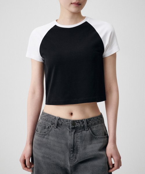 レディース スリム クロップ ラグラン 半袖 Tシャツ [ブラック/ホワイト]