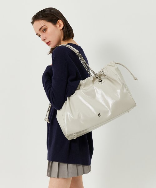 Chain Square Drawstring Bag Light Gray