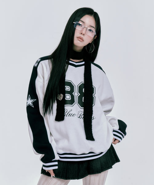 88 Star Sweatshirt B24FT08WH