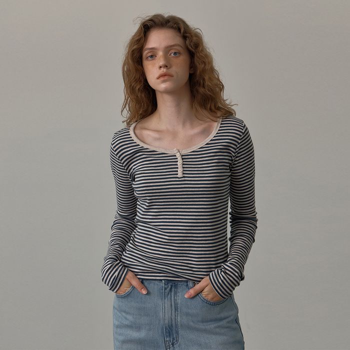[24th/Reservation Delivery] Stripe scoop t-shirt (charcoal)