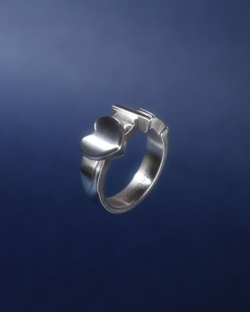 Pierced Heart Ring (SILVER 925)