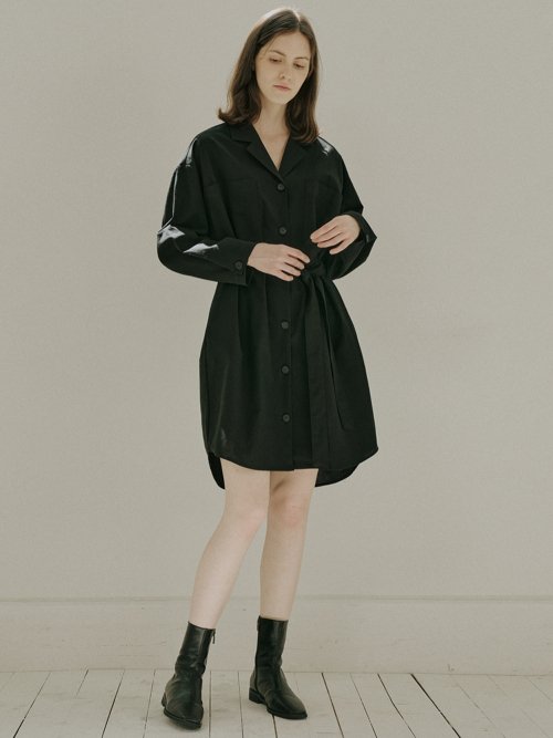 オーバーフィット ロングスリーブ シャツドレス - ブラック