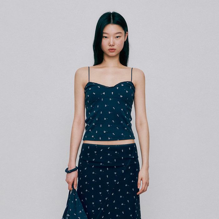 GRVB_Floral Tank Top (NAVY)