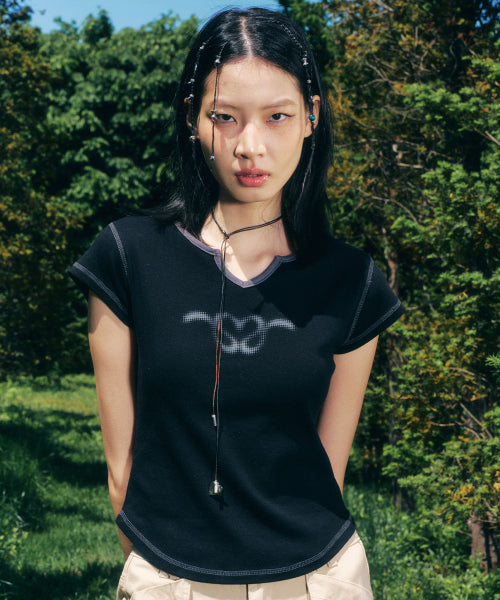 シグネチャー ハート カラーブロック Tシャツ ブラック