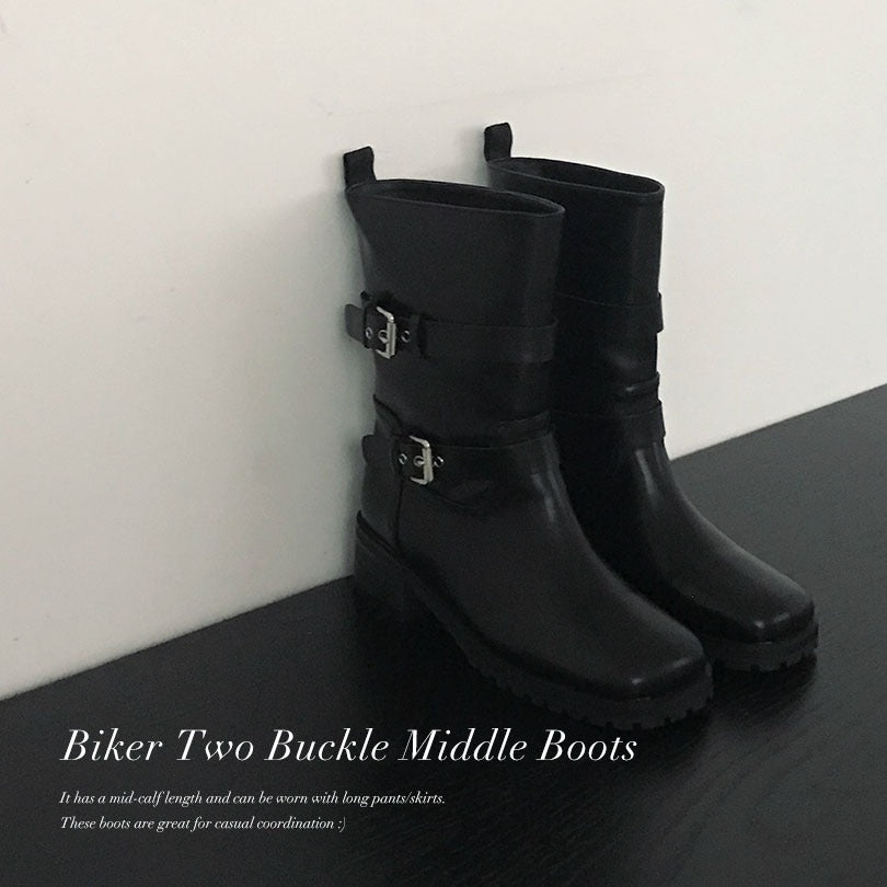 Beidelie [Seasonless] Biker Two Buckle Belt Middle Boots