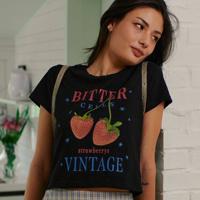 Santana Berry Tee-Black