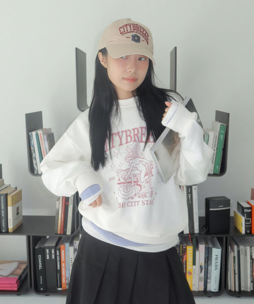 Essential Starlit City Graphic Sweatshirt_CREAM