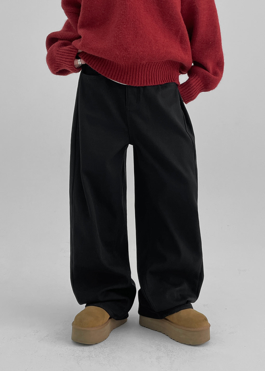 Black-up cultivated napping folding wide cotton pants