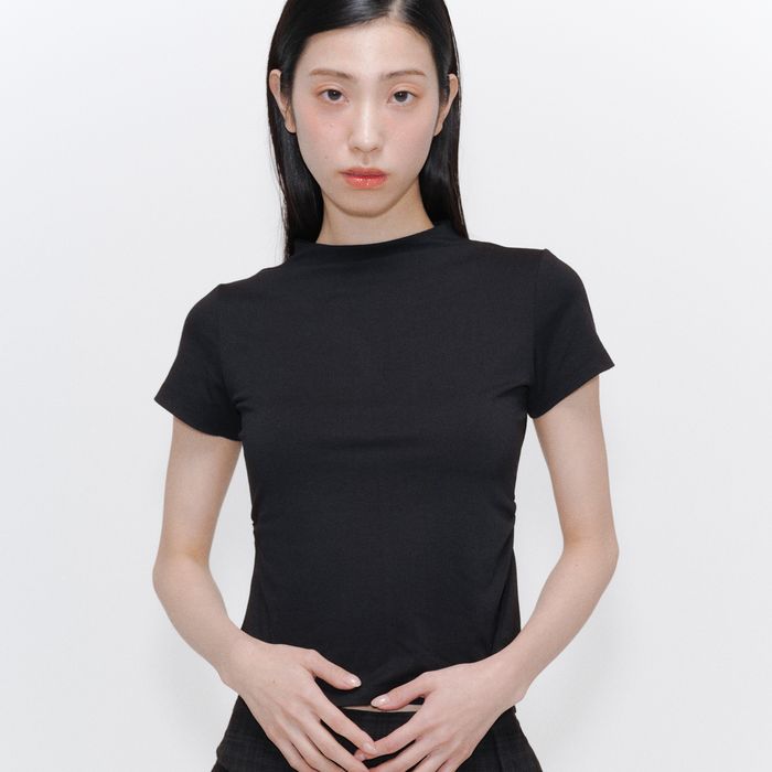 Mock neck pintuck sleeves BLACK