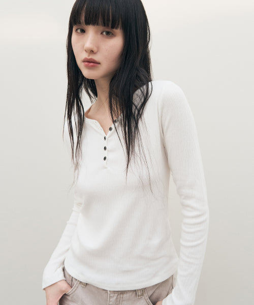SISA Burton Hanley Neck T-shirt [ivory] - Size & Review | Musinsa