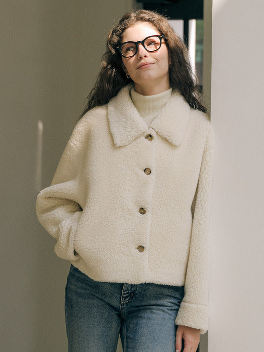 Shearing eco fur cropped mustang jacket_Ivory