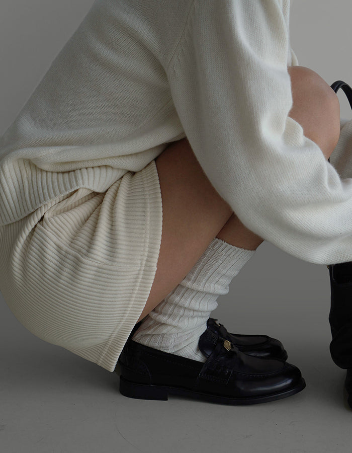 Larum [by LAROOM] Odd Corduroy Shorts
