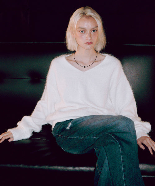 [5574] Hairy V-neck Knit (Ivory)