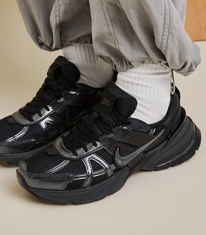 Meshope501 Nike V2K Run Black Dark Smoke Gray Antlersite FD0736-001
