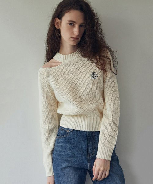 NICOLE SHOULDER CUT OUT KNIT_IVORY